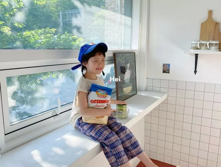 Hei - Korean Children Fashion - #littlefashionista - Check Hoodle Cropped Pants - 9