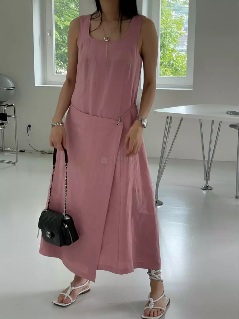 Kare - Korean Women Fashion - #momslook - Buckle One-piece - 2