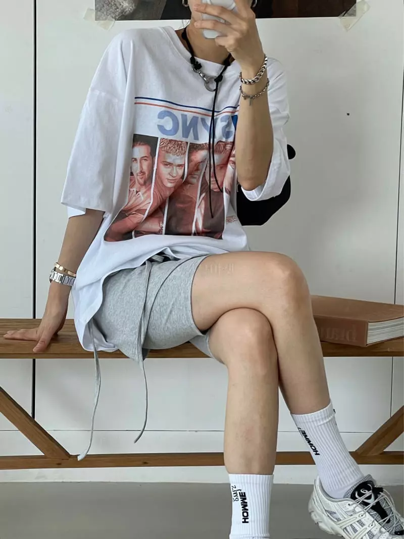 Kare - Korean Women Fashion - #restrostyle - Tami Tee
