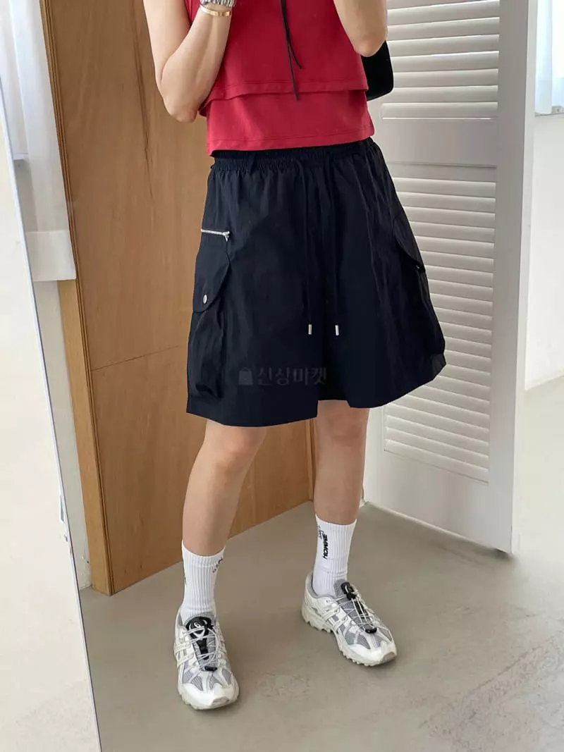 Kare - Korean Women Fashion - #thatsdarling - Flat Shorts - 8