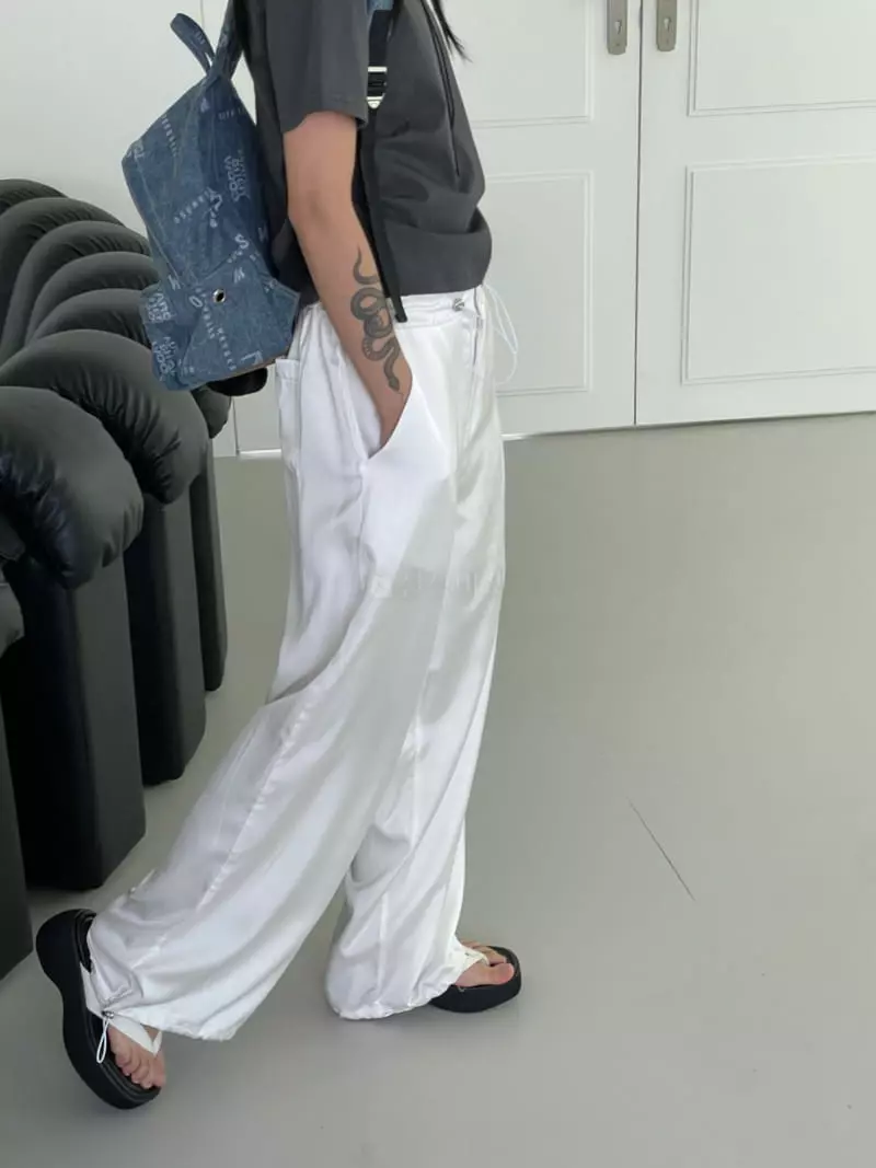 Kare - Korean Women Fashion - #womensfashion - Classic Pants - 10