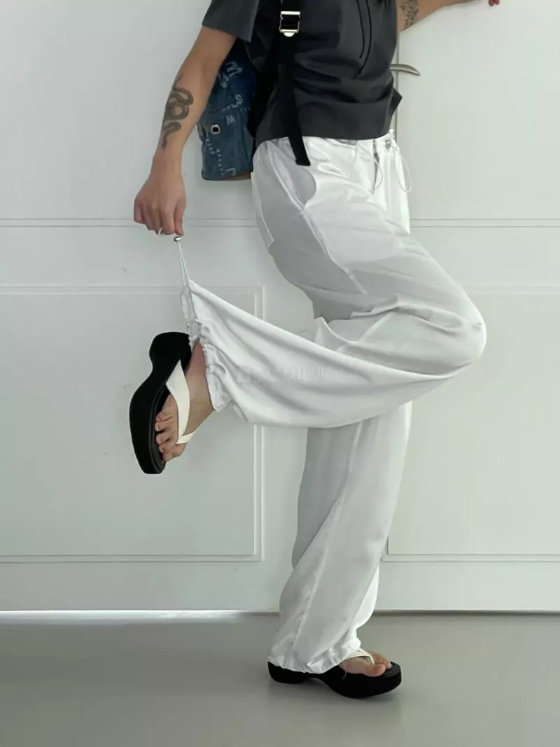 Kare - Korean Women Fashion - #womensfashion - Classic Pants - 8