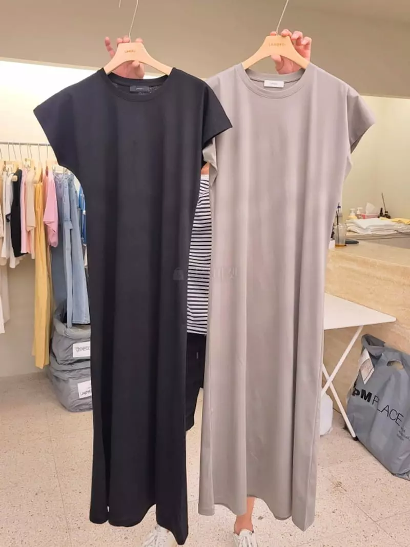 Lamerei - Korean Women Fashion - #momslook - Cap Sleeves One-piece