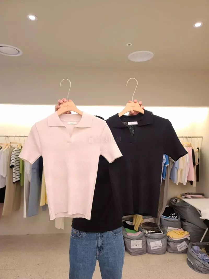 Lamerei - Korean Women Fashion - #momslook - Rib Collar Half Ioen Knit Top - 5