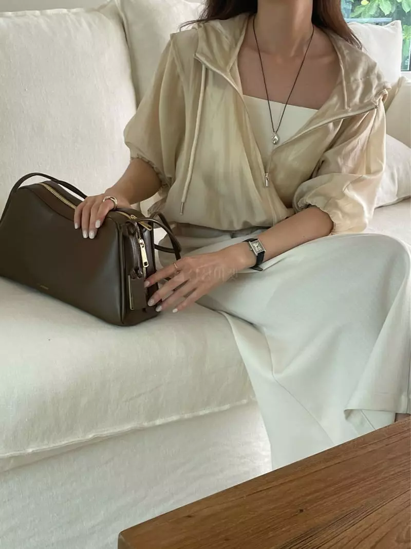 Lewin - Korean Women Fashion - #momslook - Summer Zip-up