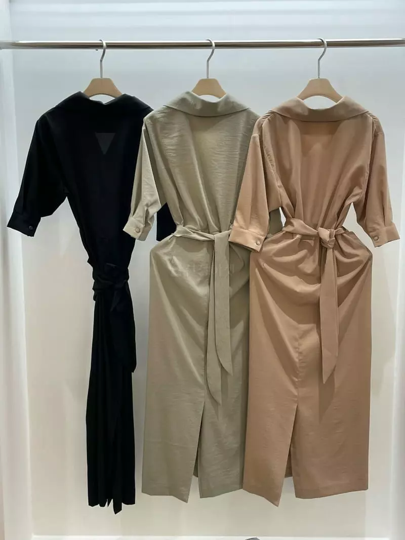 Lewin - Korean Women Fashion - #womensfashion - Twist One-piece - 10