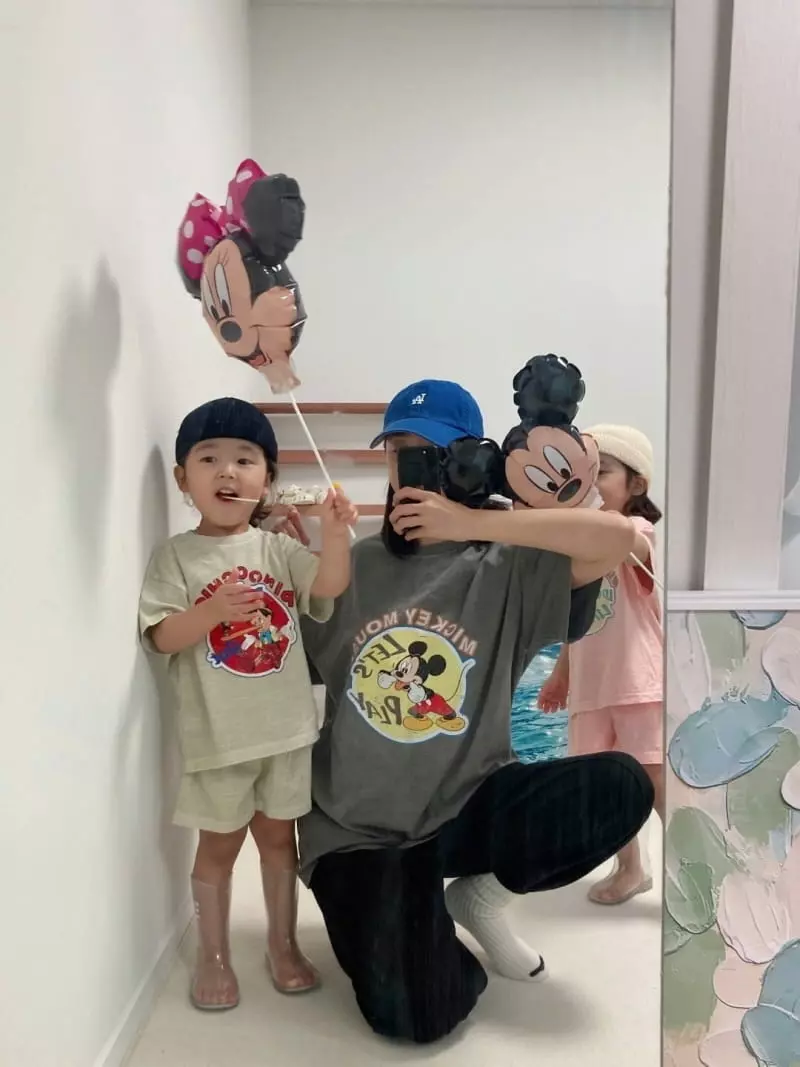 Little Rabbit - Korean Women Fashion - #pursuepretty - Party Dad Tee - 2