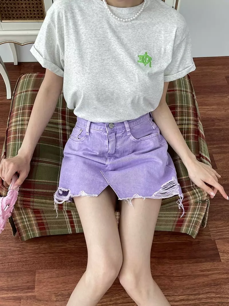 Lumiple - Korean Women Fashion - #momslook - Patch Tee - 2