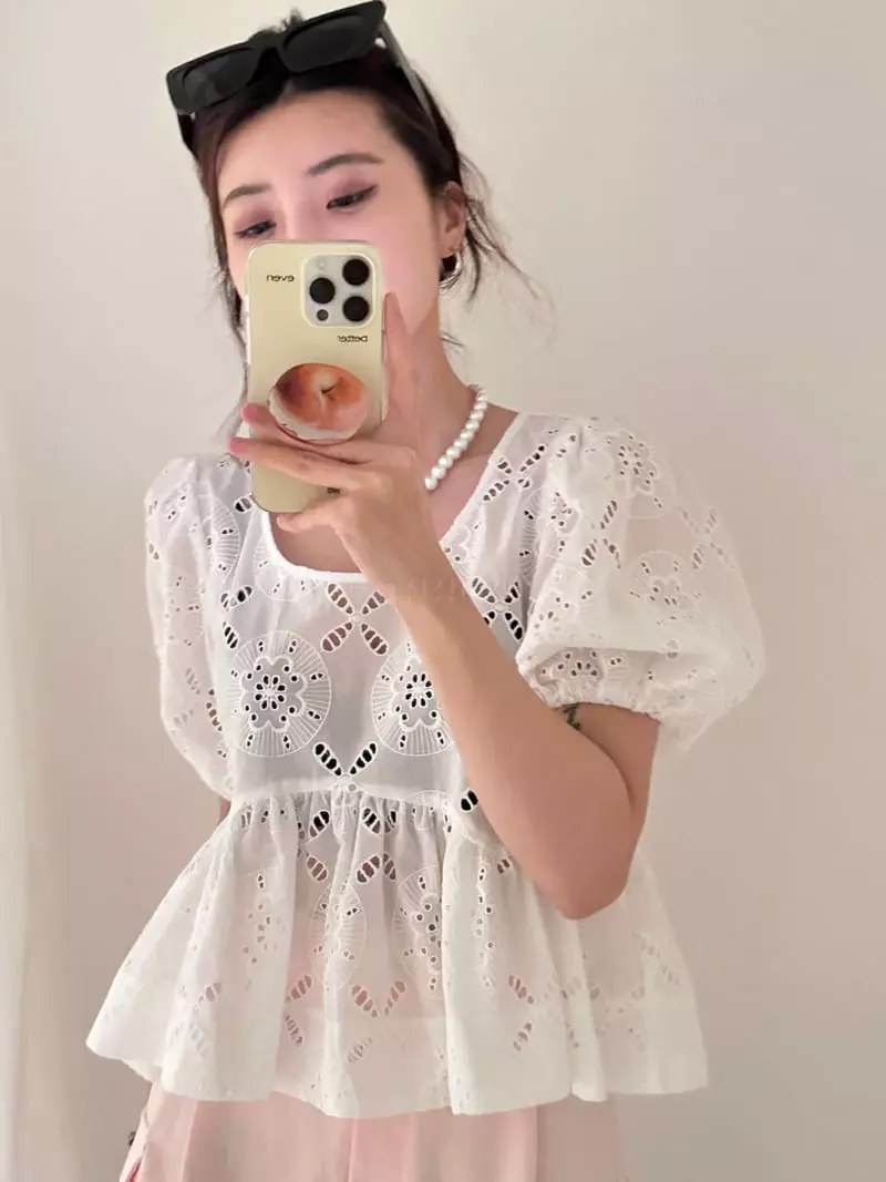 Lumiple - Korean Women Fashion - #womensfashion - Flower Blouse - 2