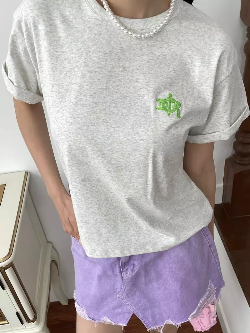 Lumiple - Korean Women Fashion - #womensfashion - Patch Tee - 3