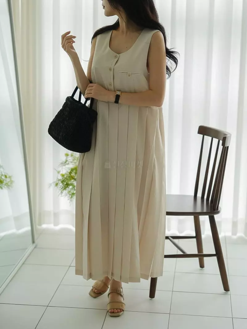 Milui - Korean Women Fashion - #momslook - Lyn One-piece - 6