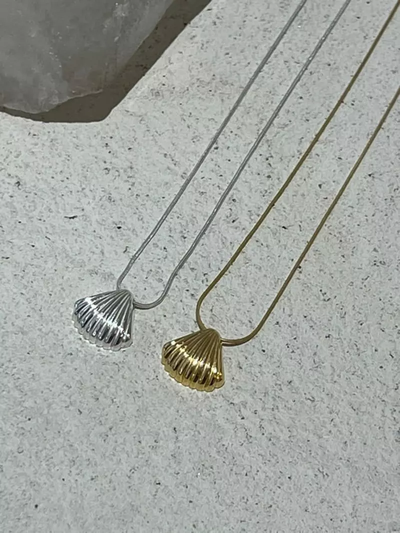 Milui - Korean Women Fashion - #momslook - Pearl Sheal Necklace - 4