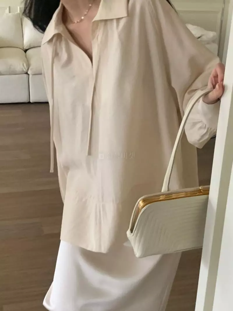Milui - Korean Women Fashion - #womensfashion - Cur Blouse