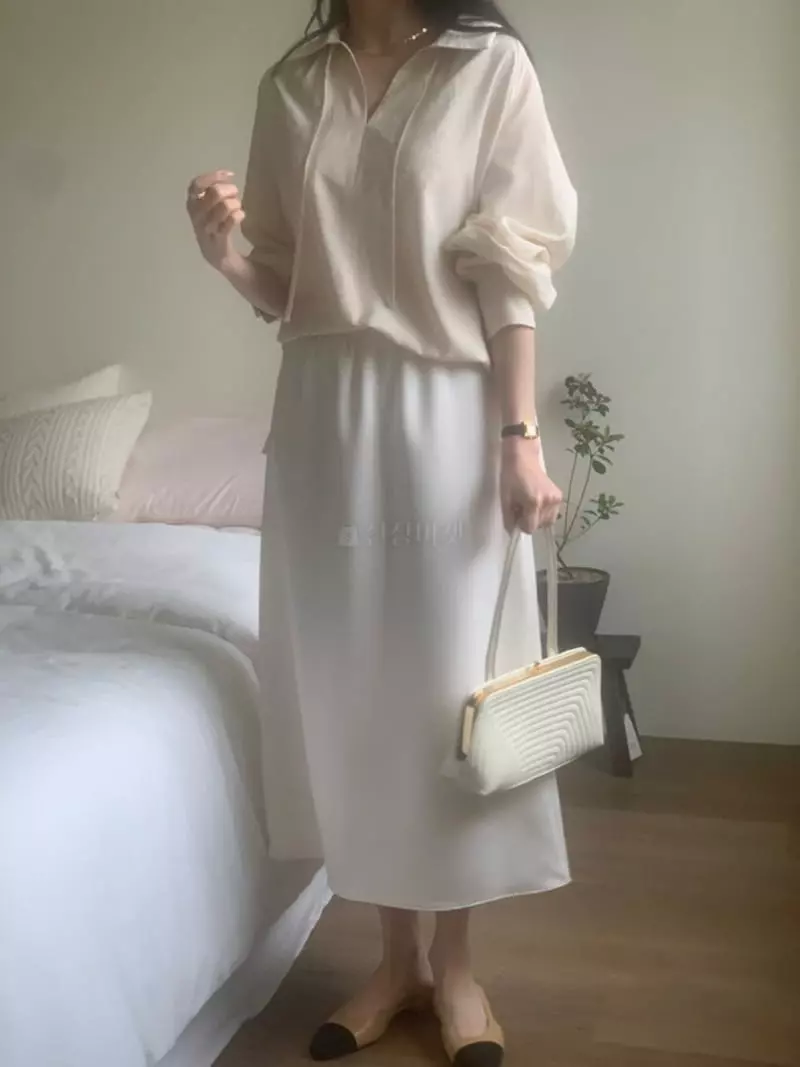 Milui - Korean Women Fashion - #womensfashion - Cur Blouse - 5