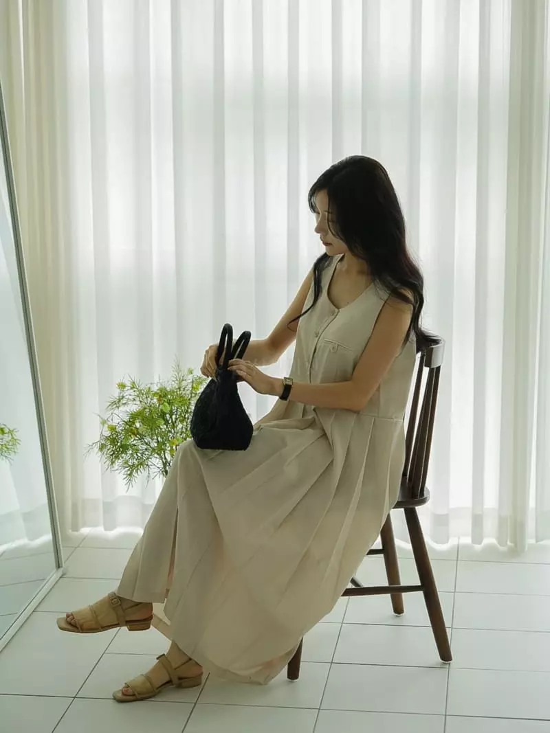 Milui - Korean Women Fashion - #womensfashion - Lyn One-piece - 5