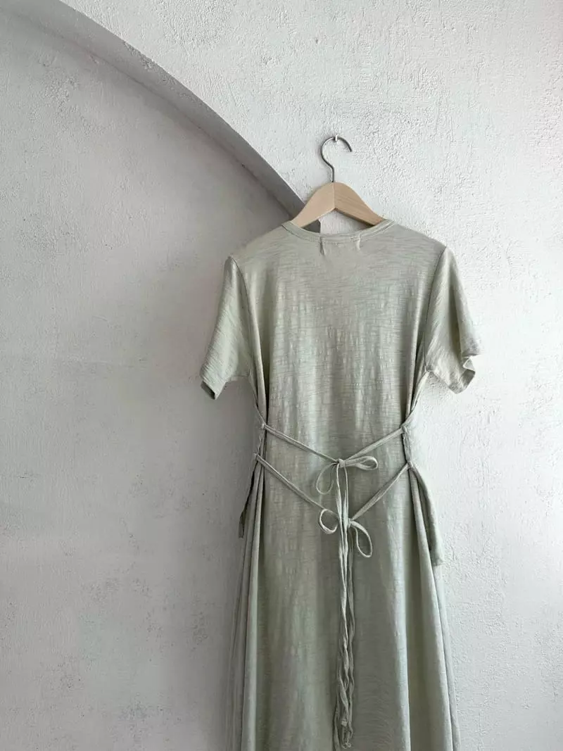 Monbebe - Korean Women Fashion - #vintageinspired - Layered One-piece Mom - 7