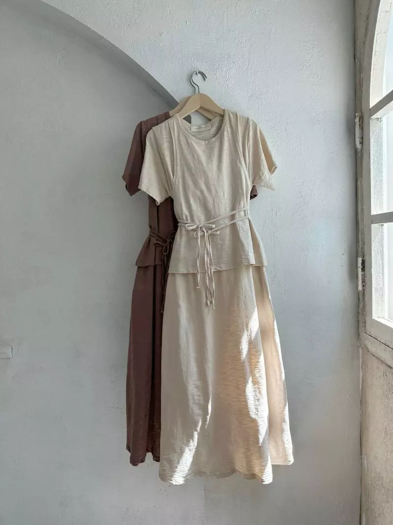 Monbebe - Korean Women Fashion - #vintagekidsstyle - Layered One-piece Mom - 8