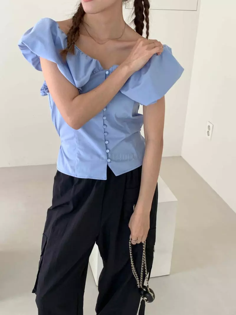 More Than - Korean Women Fashion - #restrostyle - V Blouse