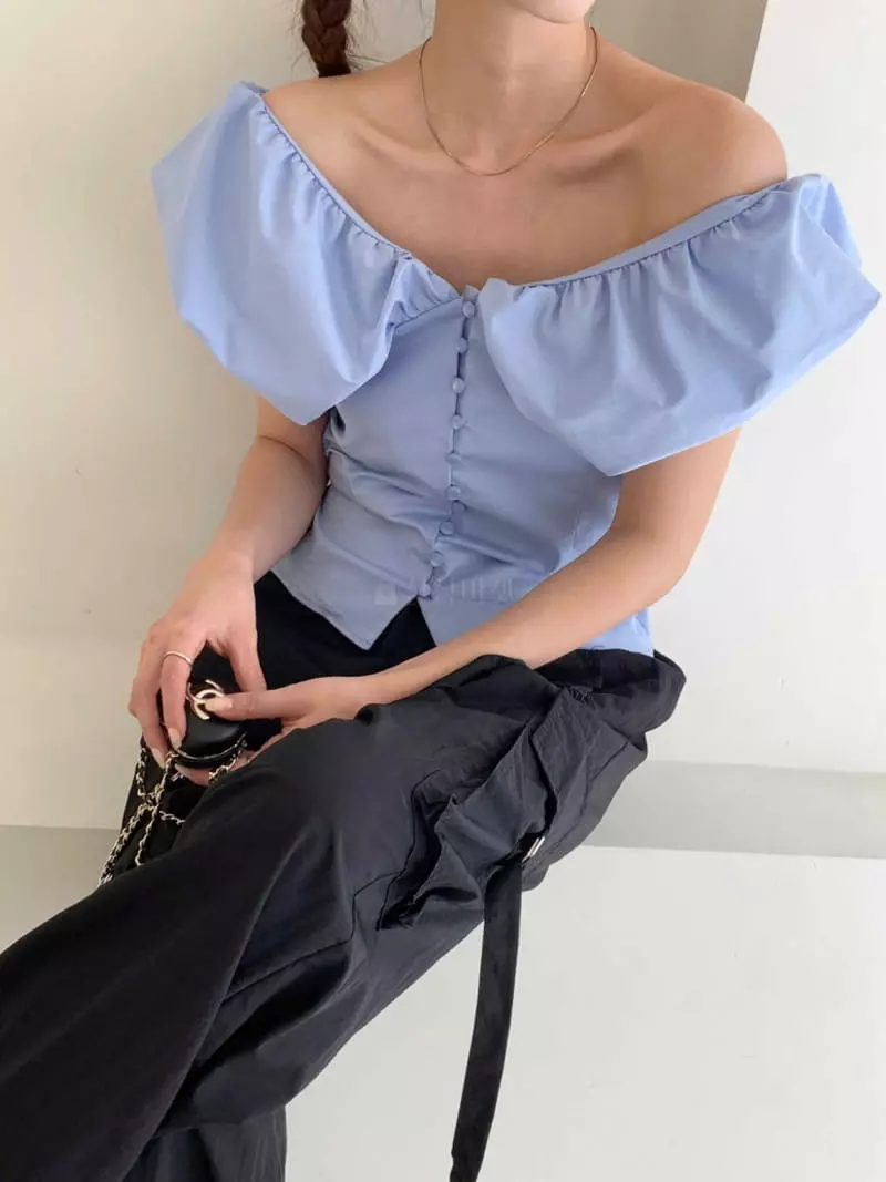More Than - Korean Women Fashion - #romanticstyle - V Blouse - 2