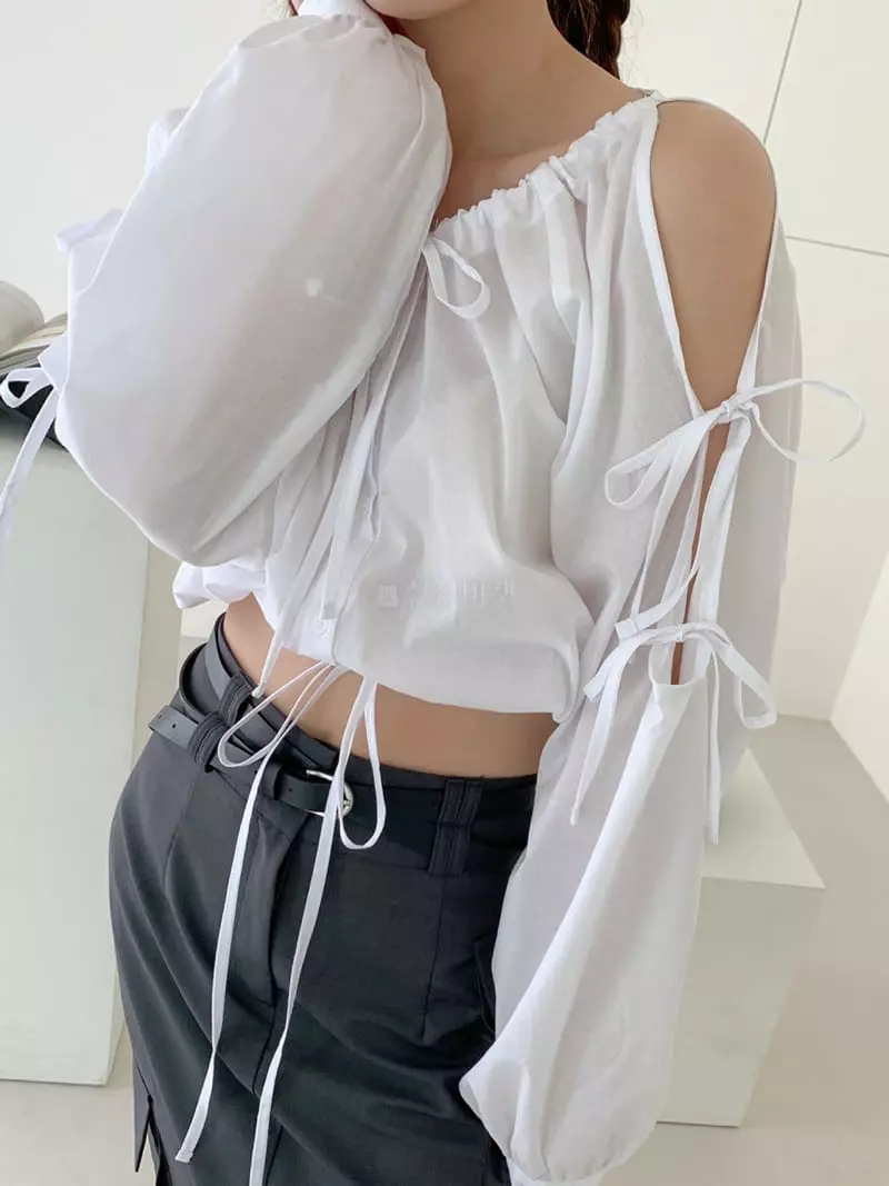 More Than - Korean Women Fashion - #momslook - Cotton Ribbon Blouse - 4