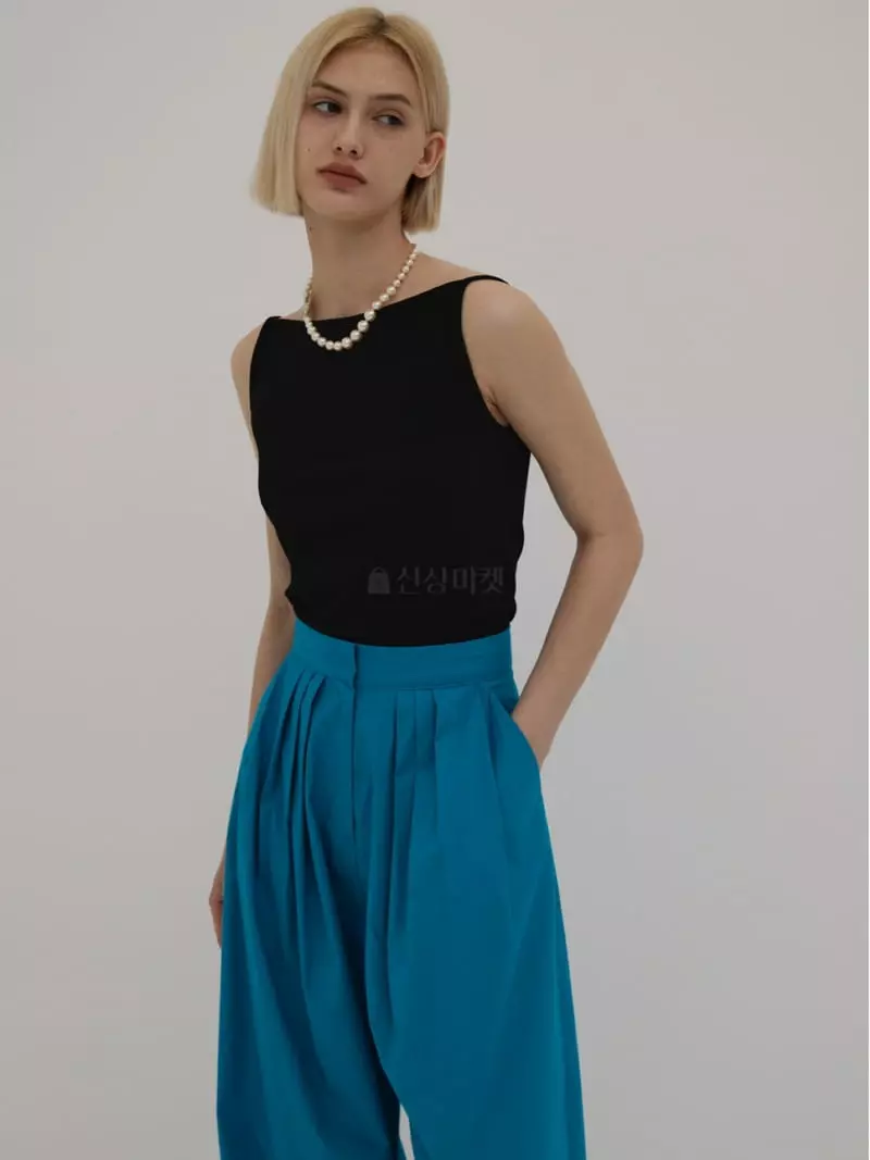 Neroli36 - Korean Women Fashion - #momslook - Mag Rib Sleeveless - 3