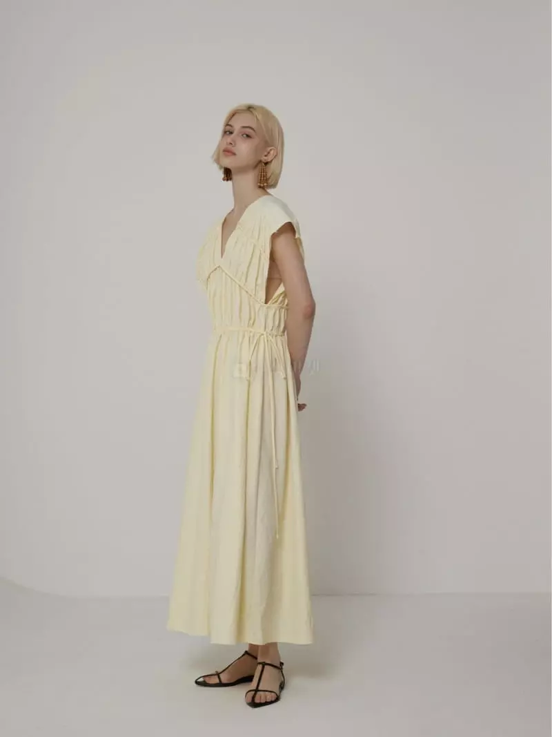 Neroli36 - Korean Women Fashion - #vintagekidsstyle - Ana Shirring One-piece - 4