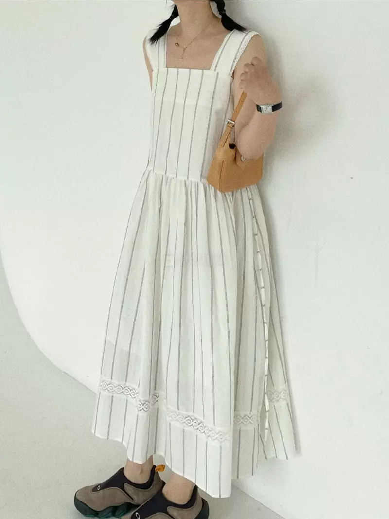 Oli Seoul - Korean Women Fashion - #momslook - Ivory Daisy One-piece - 8