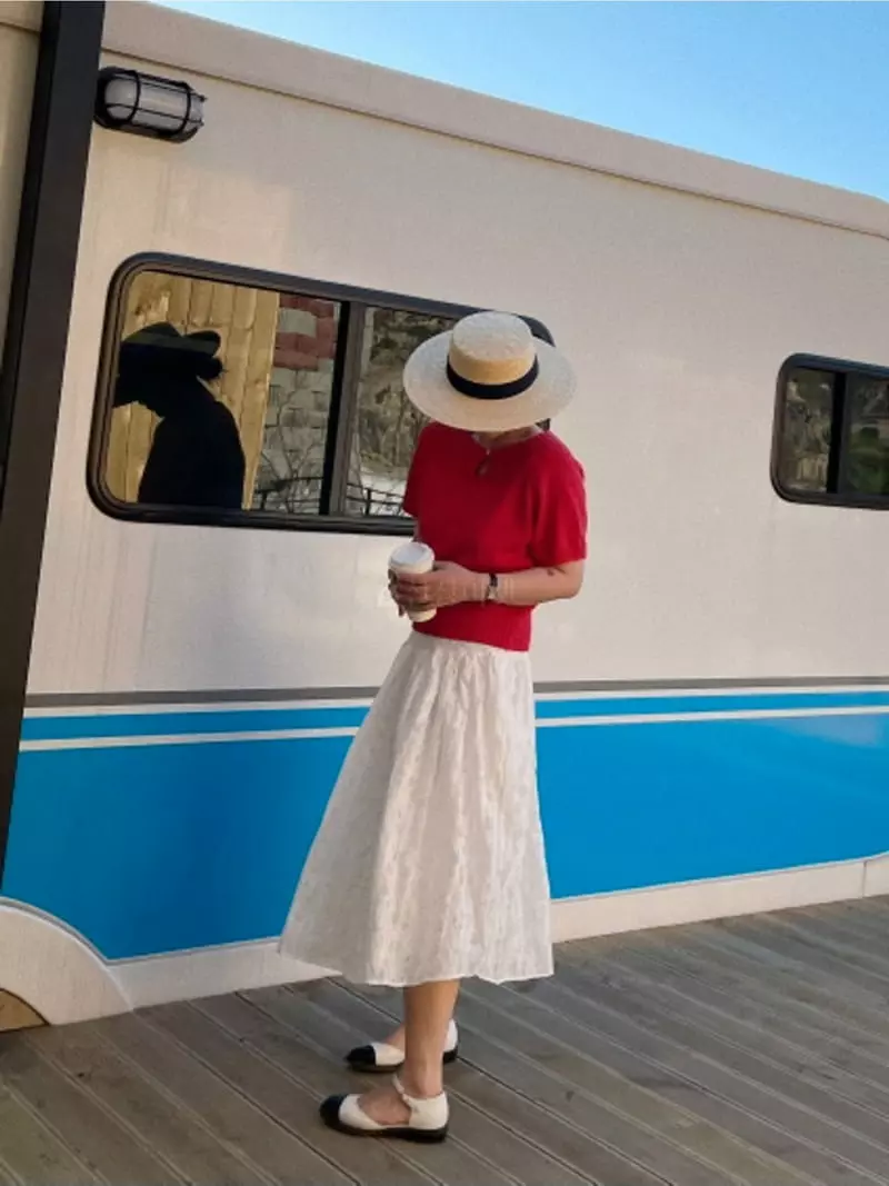 Oli Seoul - Korean Women Fashion - #shopsmall - Red Anna Slit Knit Tee - 2