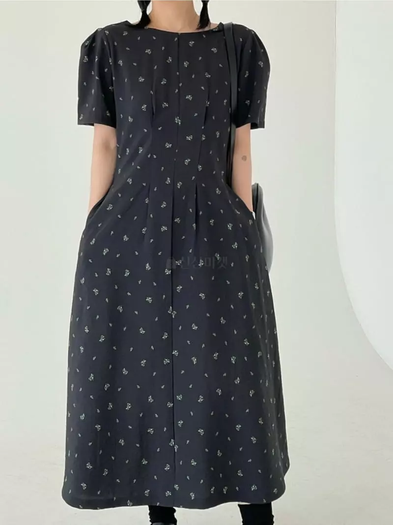 Oli Seoul - Korean Women Fashion - #vintagekidsstyle - Black Sola One-piece - 3