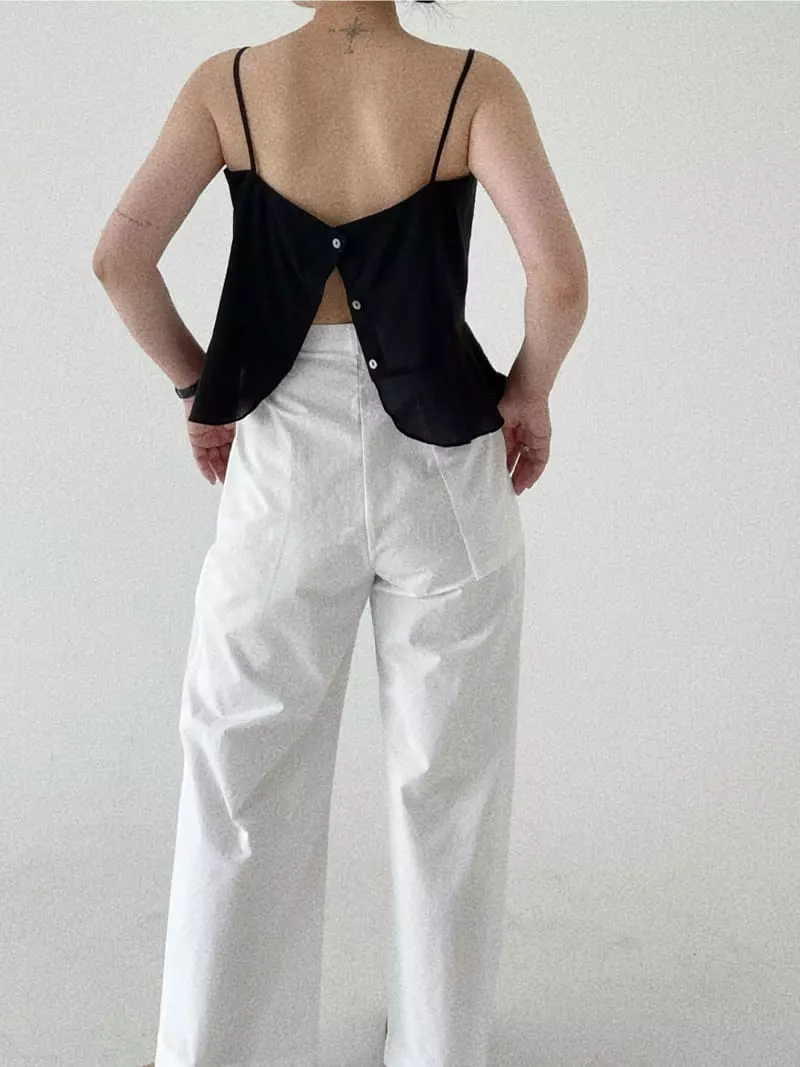 Oli Seoul - Korean Women Fashion - #womensfashion - Balck Asper Sleeveless Blouse - 9