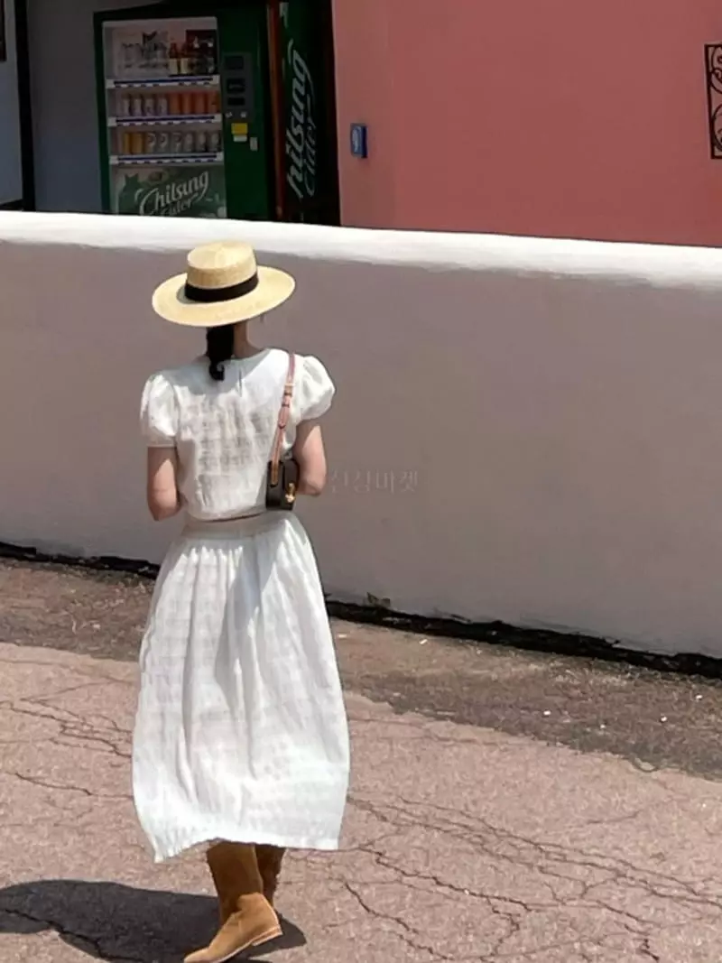 Oli Seoul - Korean Women Fashion - #womensfashion - Ivory Sujan Two piece - 3