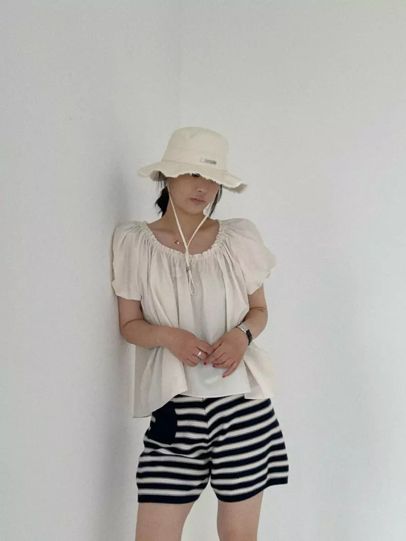 Oli Seoul - Korean Women Fashion - #womensfashion - Ivory Sugar Blouse - 5