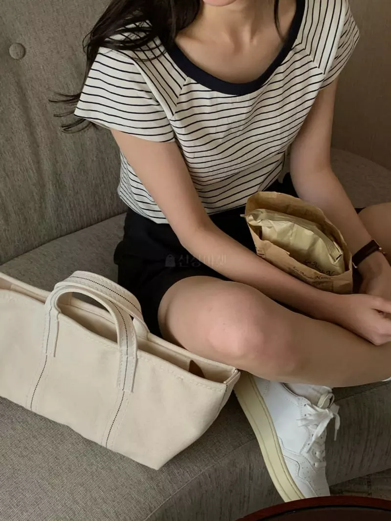 Ovu - Korean Women Fashion - #romanticstyle - Candy Stripes Tee - 5
