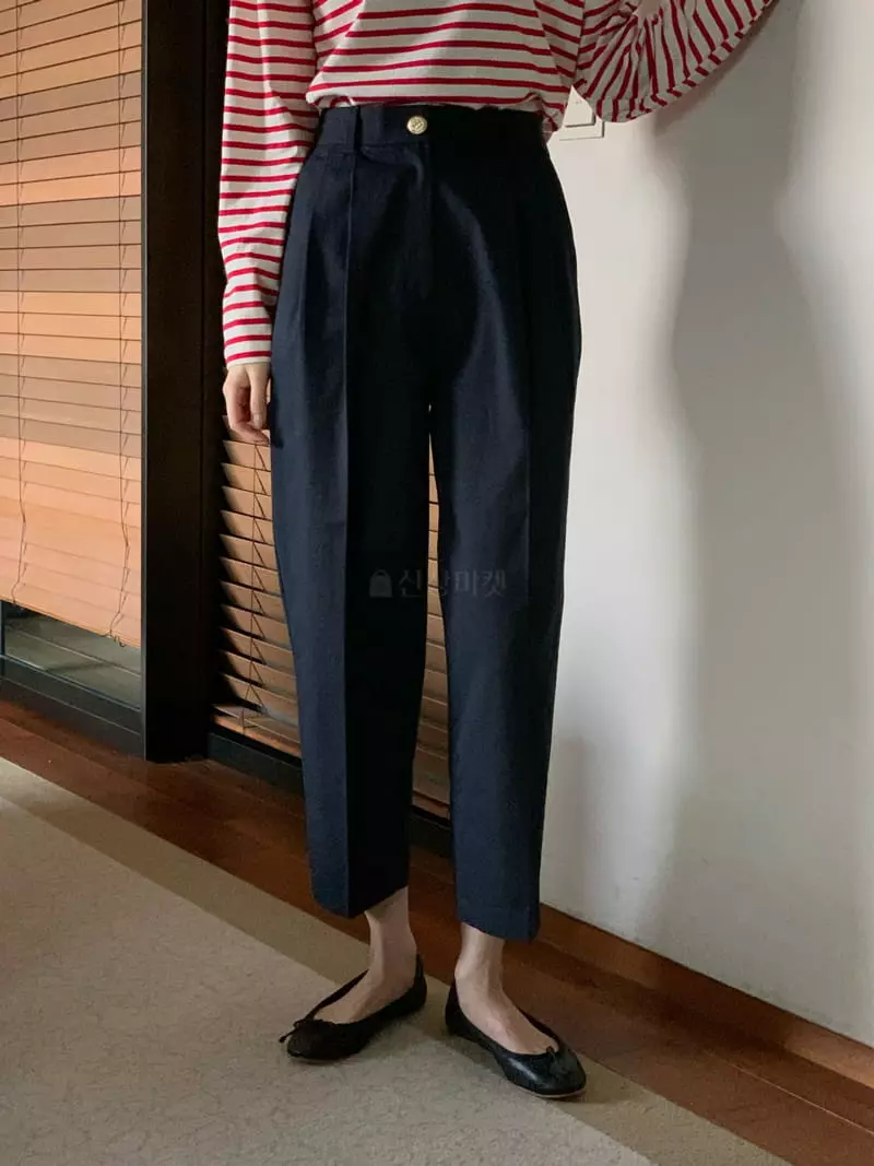 Ovu - Korean Women Fashion - #shopsmall - Gold Button Pants - 12