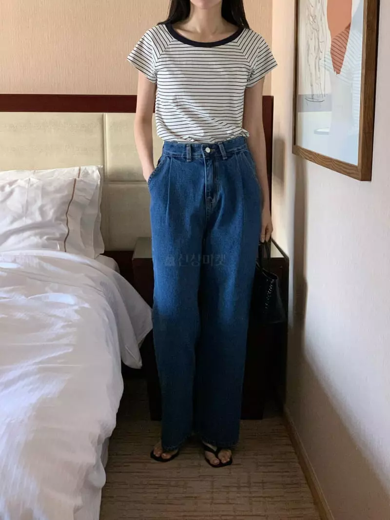 Ovu - Korean Women Fashion - #vintageinspired - Candy Stripes Tee