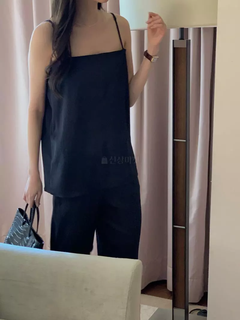 Ovu - Korean Women Fashion - #womensfashion - Sahatin Sleeveless - 11