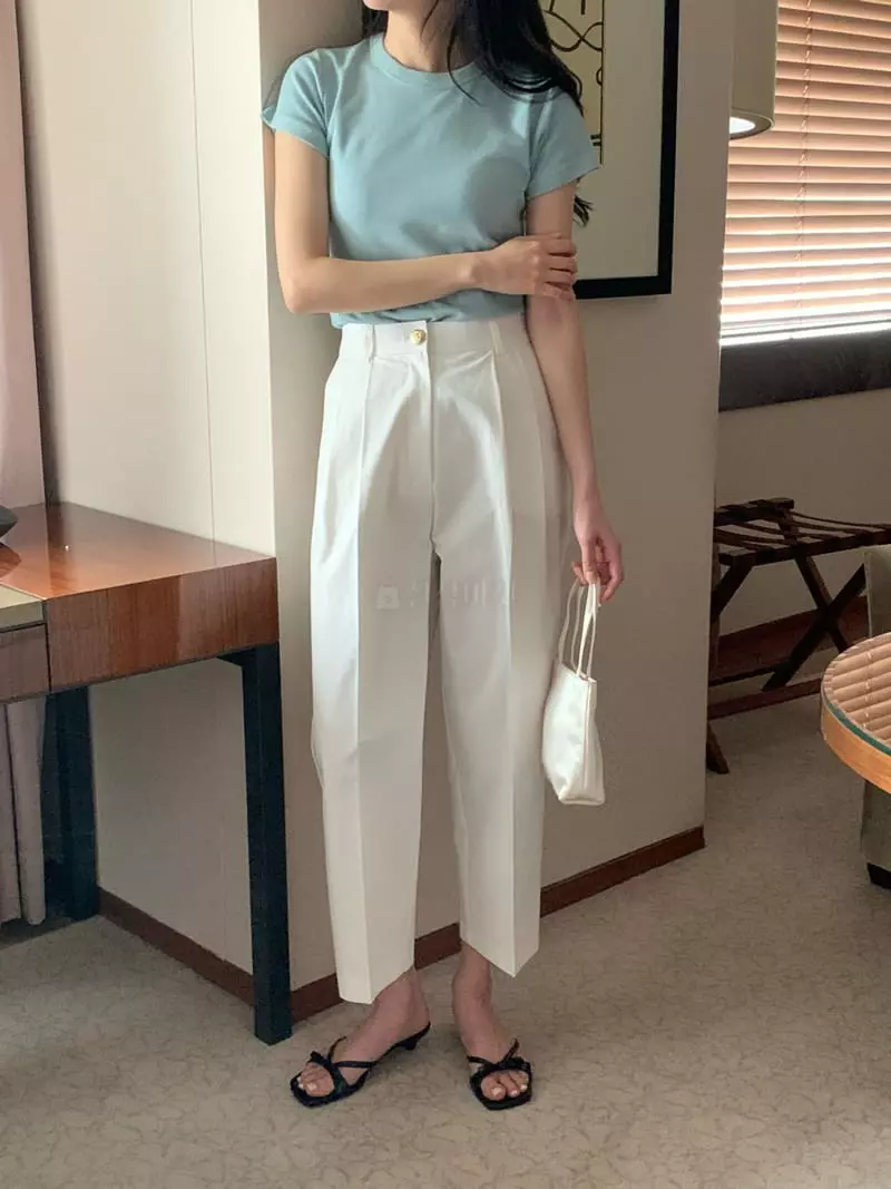 Ovu - Korean Women Fashion - #womensfashion - Gold Button Pants - 2