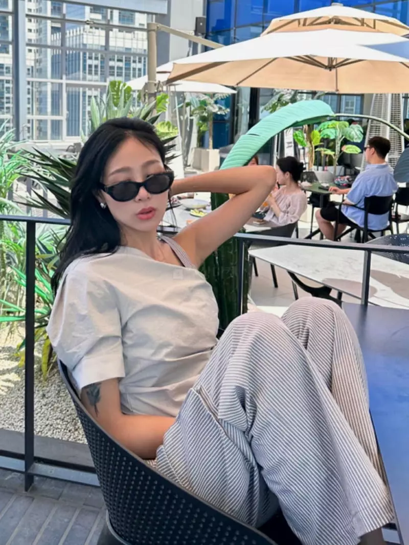 Pablored - Korean Women Fashion - #momslook - Walk Shirt - 4