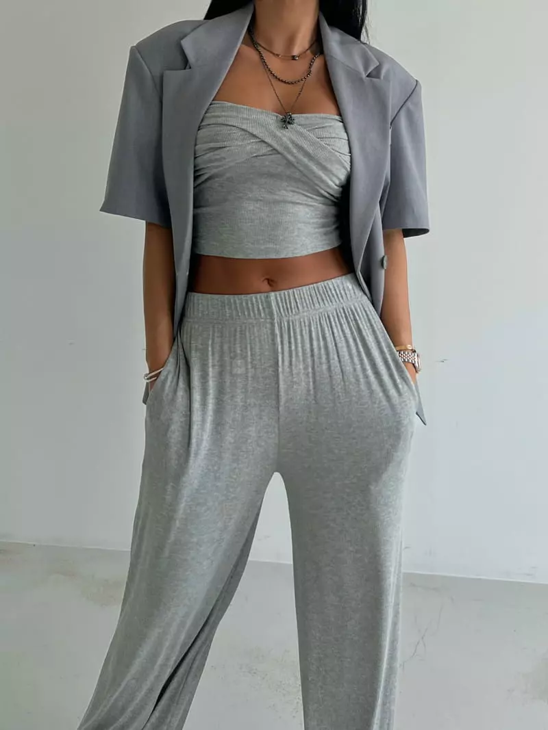 Project Wave - Korean Women Fashion - #womensfashion - Cube Top - 2