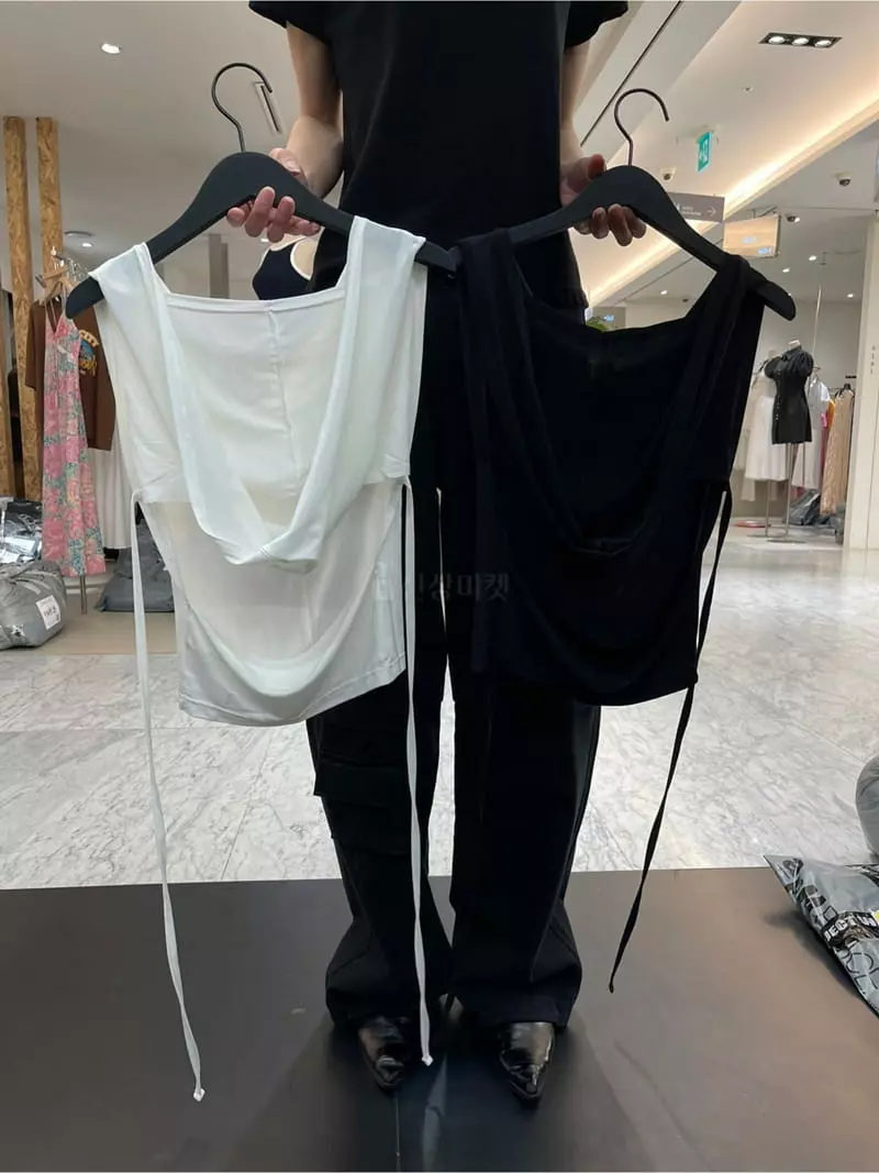 Project Wave - Korean Women Fashion - #womensfashion - Back Less Hoody TOP