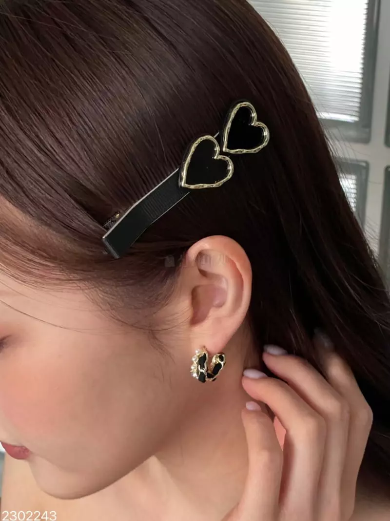 Reina - Korean Women Fashion - #womensfashion - 2302243 Heart Hairpin