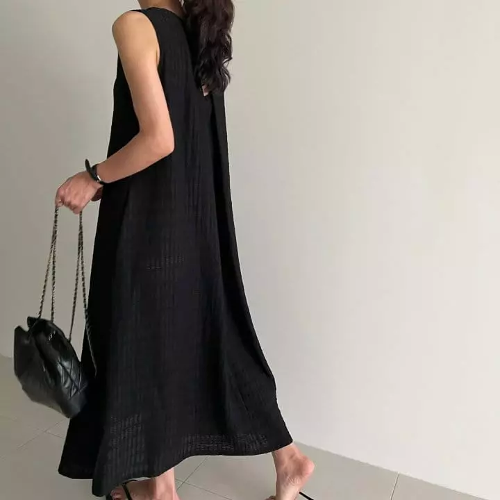 Ripple - Korean Women Fashion - #vintageinspired - Pearls One-piece - 2
