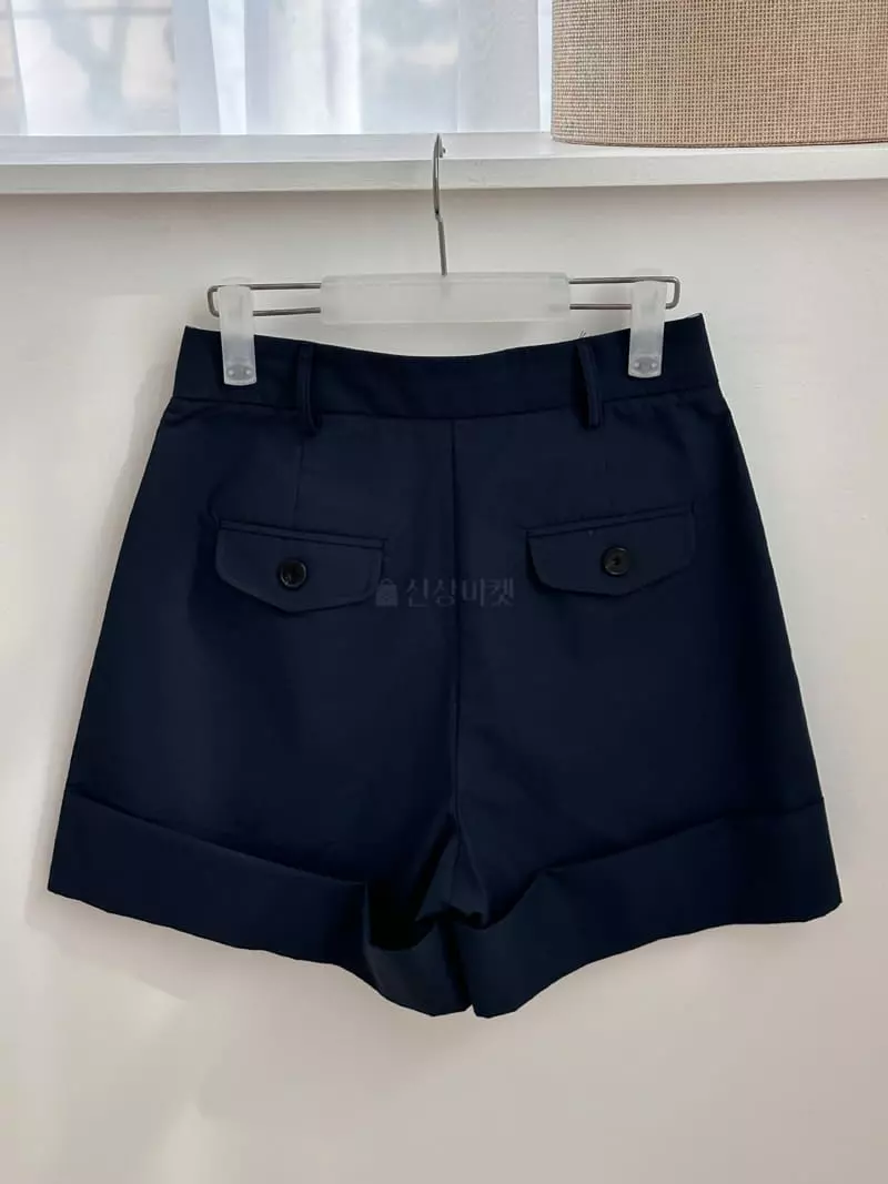 Sea Sand Salt - Korean Women Fashion - #vintagekidsstyle - Capra Shorts - 5