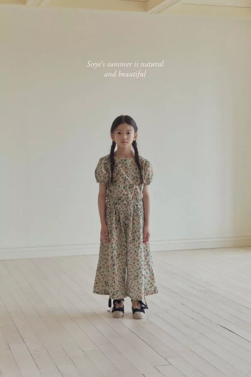 Soye - Korean Children Fashion - #childrensboutique - Wrap Currot Top Bottom Set