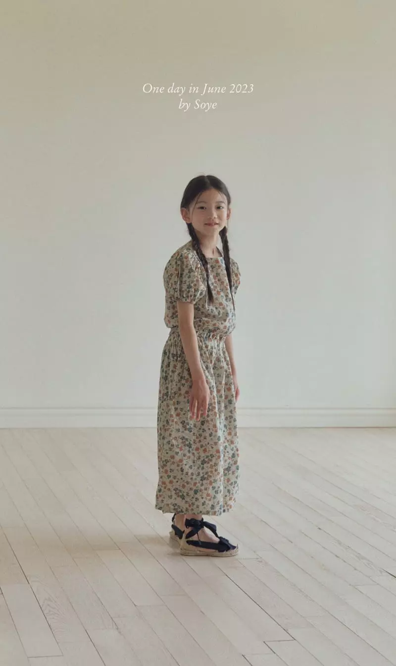 Soye - Korean Children Fashion - #kidsshorts - Wrap Currot Top Bottom Set - 5