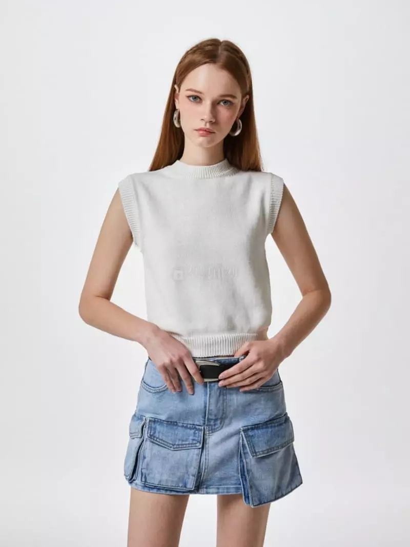 Stage - Korean Women Fashion - #romanticstyle - Back Slit Kmnit Tee - 2