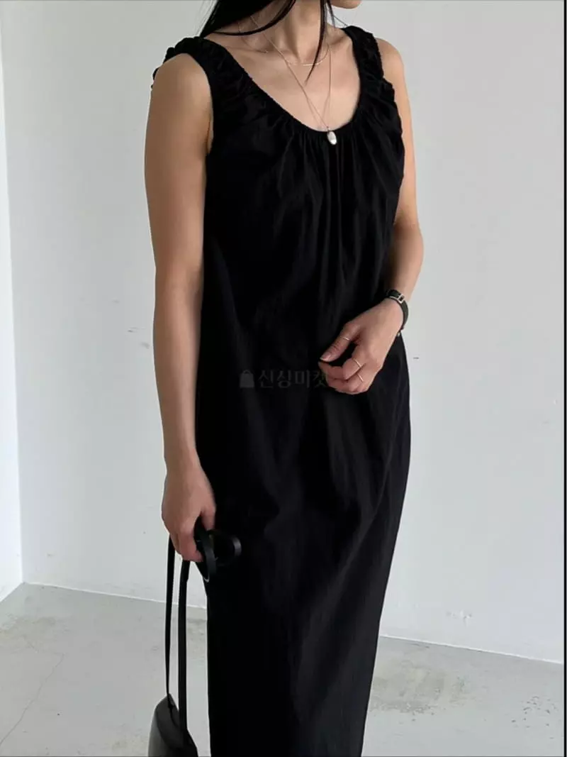 Taupe - Korean Women Fashion - #momslook - Shirring Sleeveless One-piece - 7