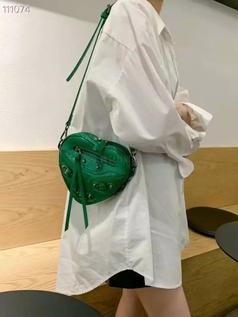 Trouvaille - Korean Women Fashion - #momslook - Heart Moter Cross Bag