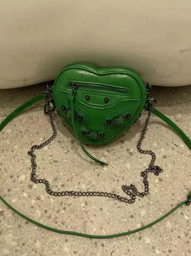 Trouvaille - Korean Women Fashion - #momslook - Heart Moter Cross Bag - 7