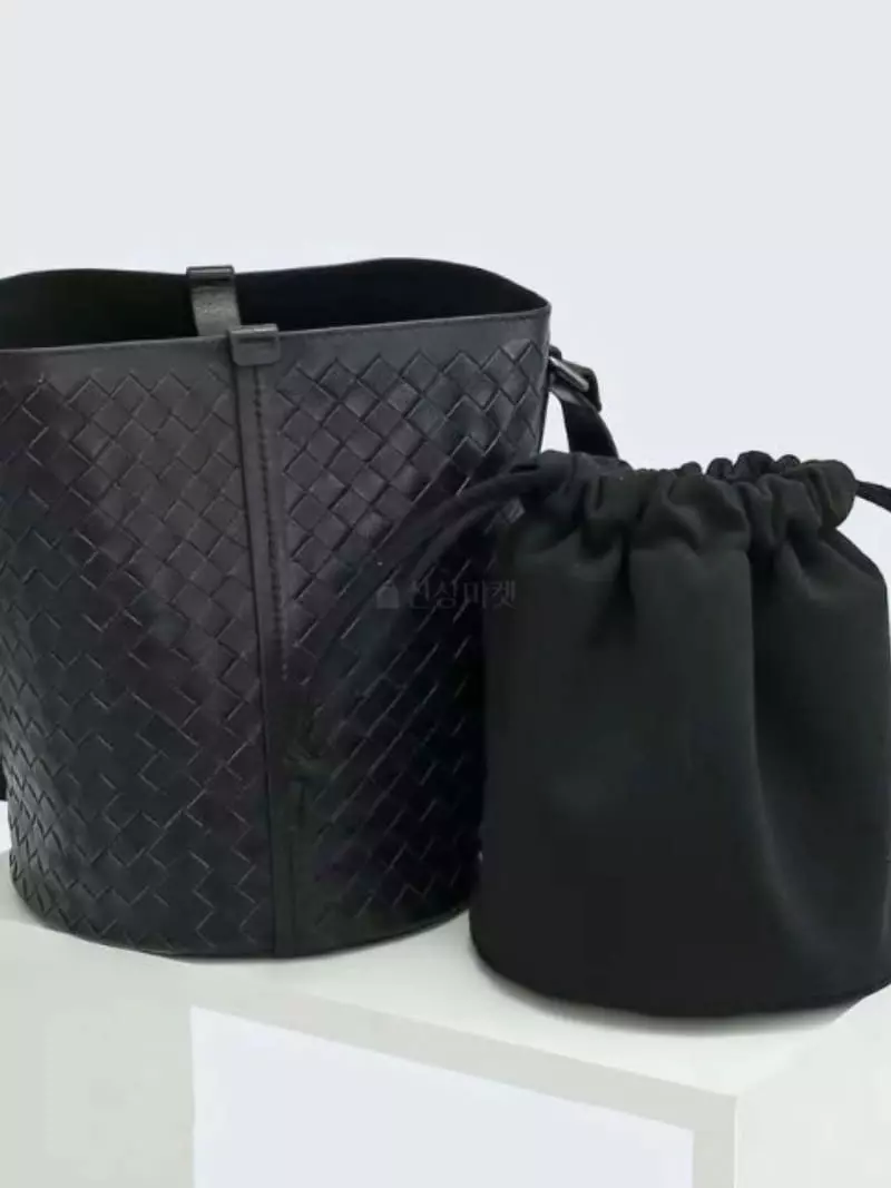 Trouvaille - Korean Women Fashion - #momslook - JJ Mesh SHOulder Cross Bag - 5